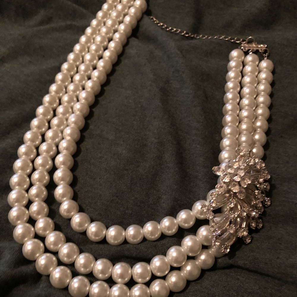 Pearl necklace